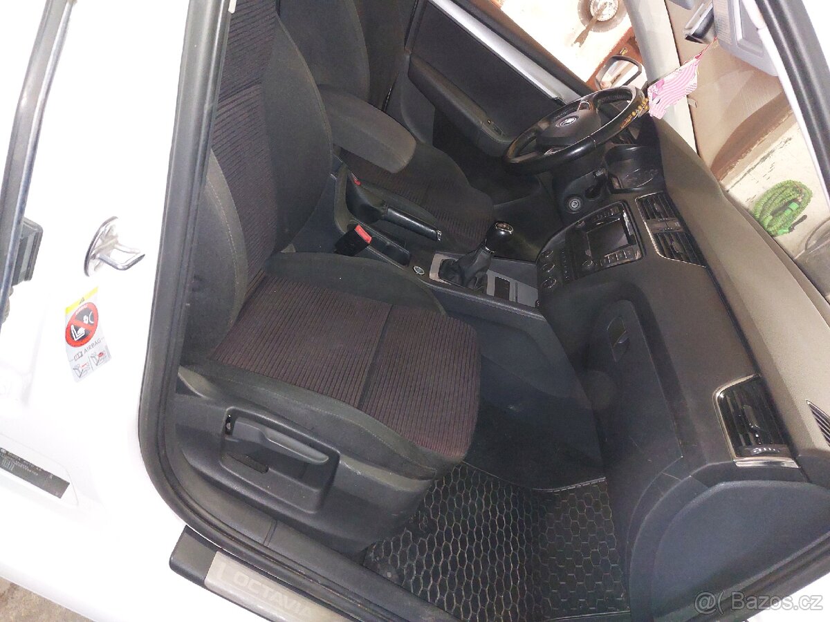 Škoda octavia 2.0 tdi 110kw - 17