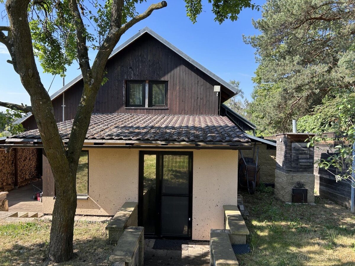 Prodej celoročně obyvatelné chalupy v žádané rekreač.lok. - 17