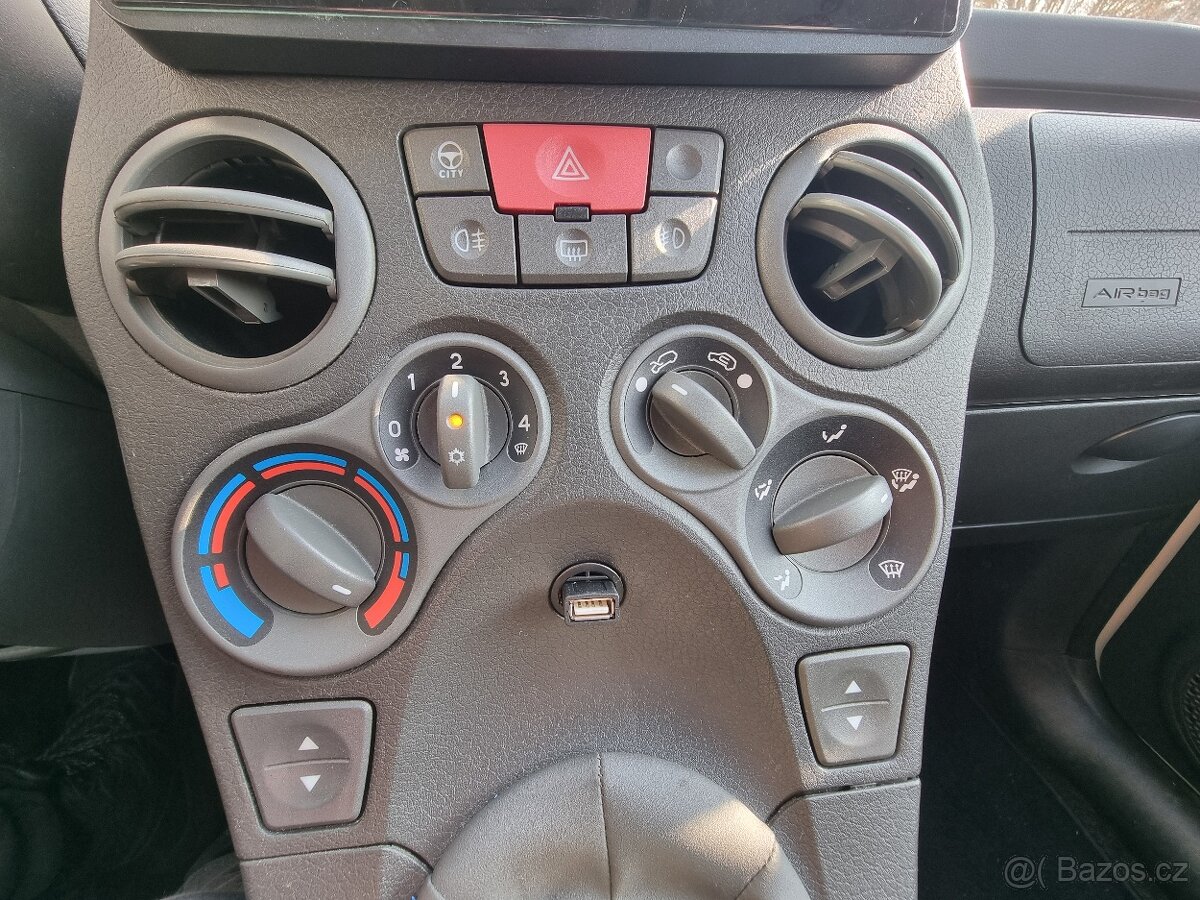 Fiat Panda 1.3D 55kw, 4x4, tažné , klima - 17