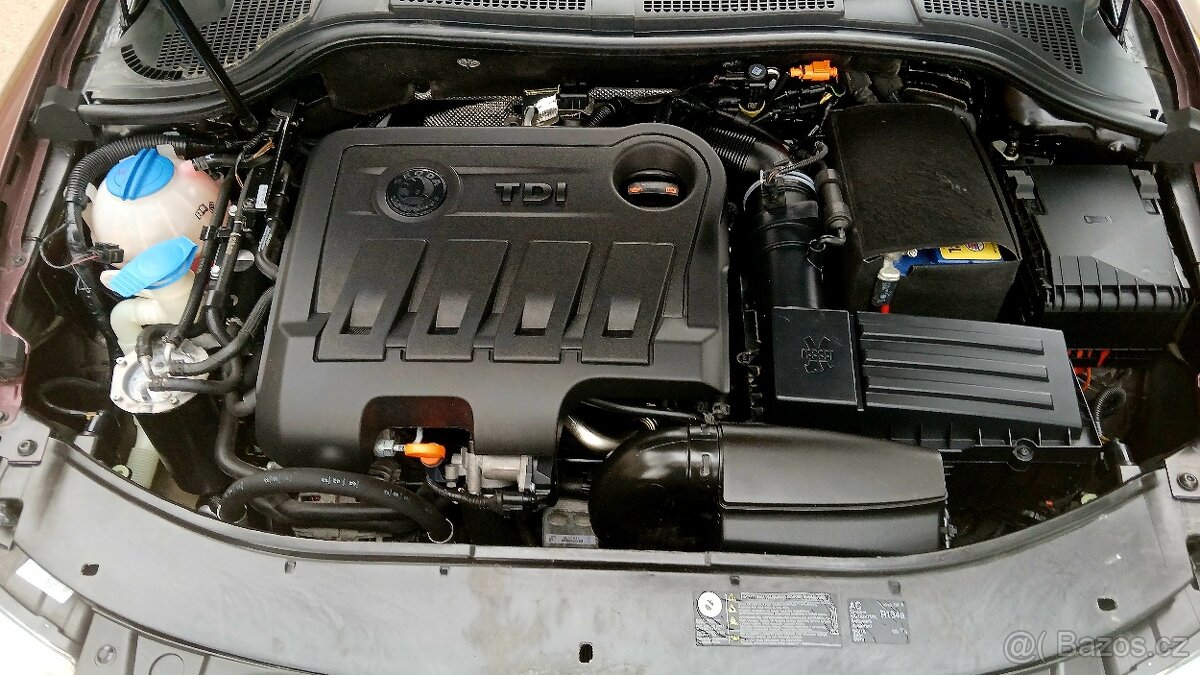 Superb Combi 2.0 TDi DSG 4x4 99 000 Km. - 17