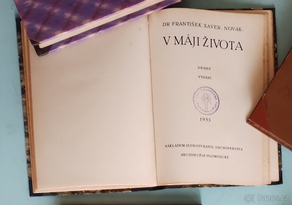 Knihy - česká poesie - 17