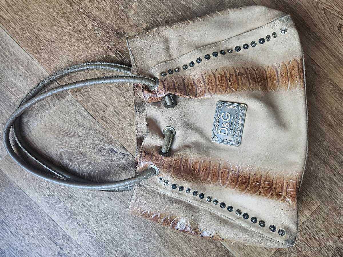 Kabelka Guess různé druhy - 17