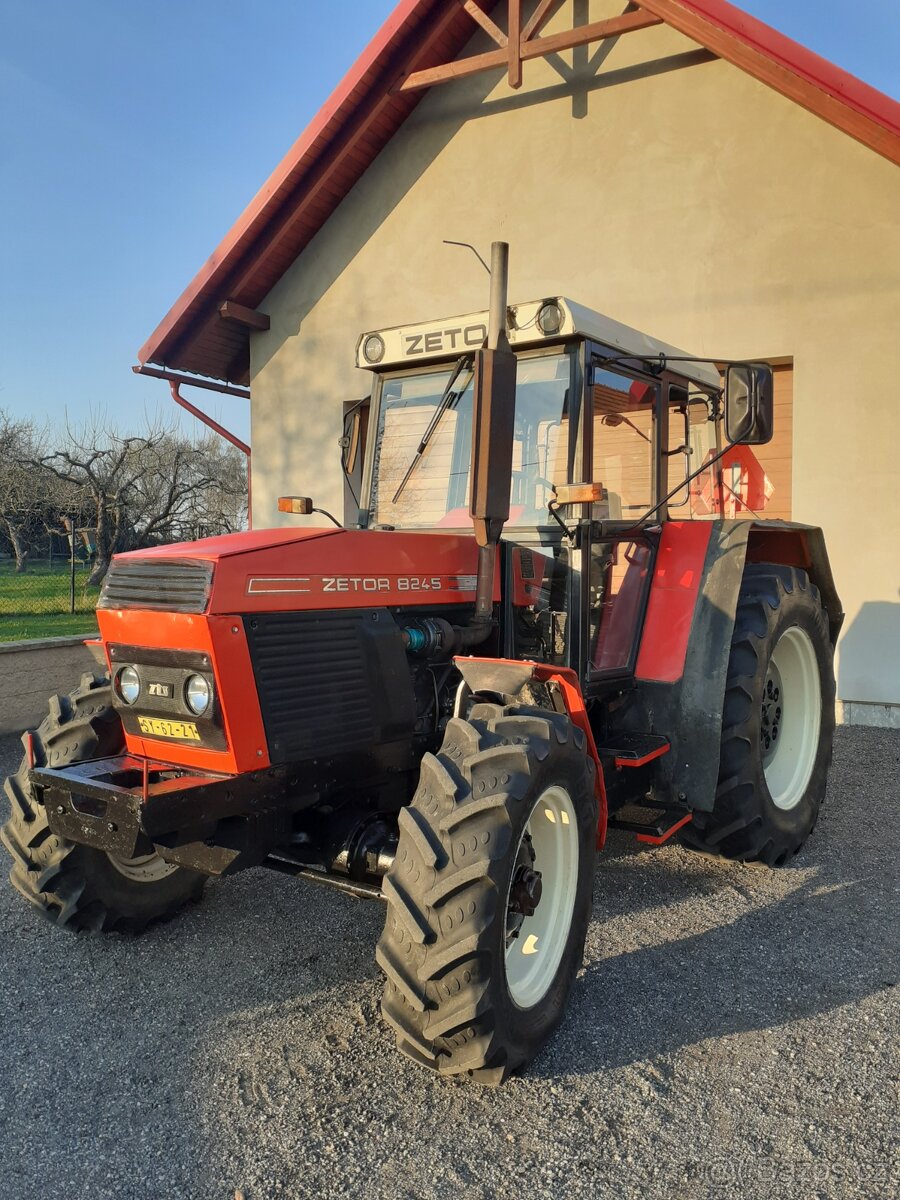 Prodám kolový traktor Zetor Crystal 8245 - 17