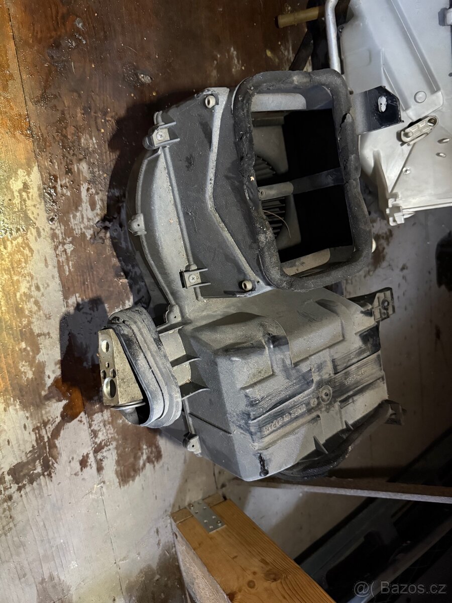 Topení, ventilátory SUBARU - 17