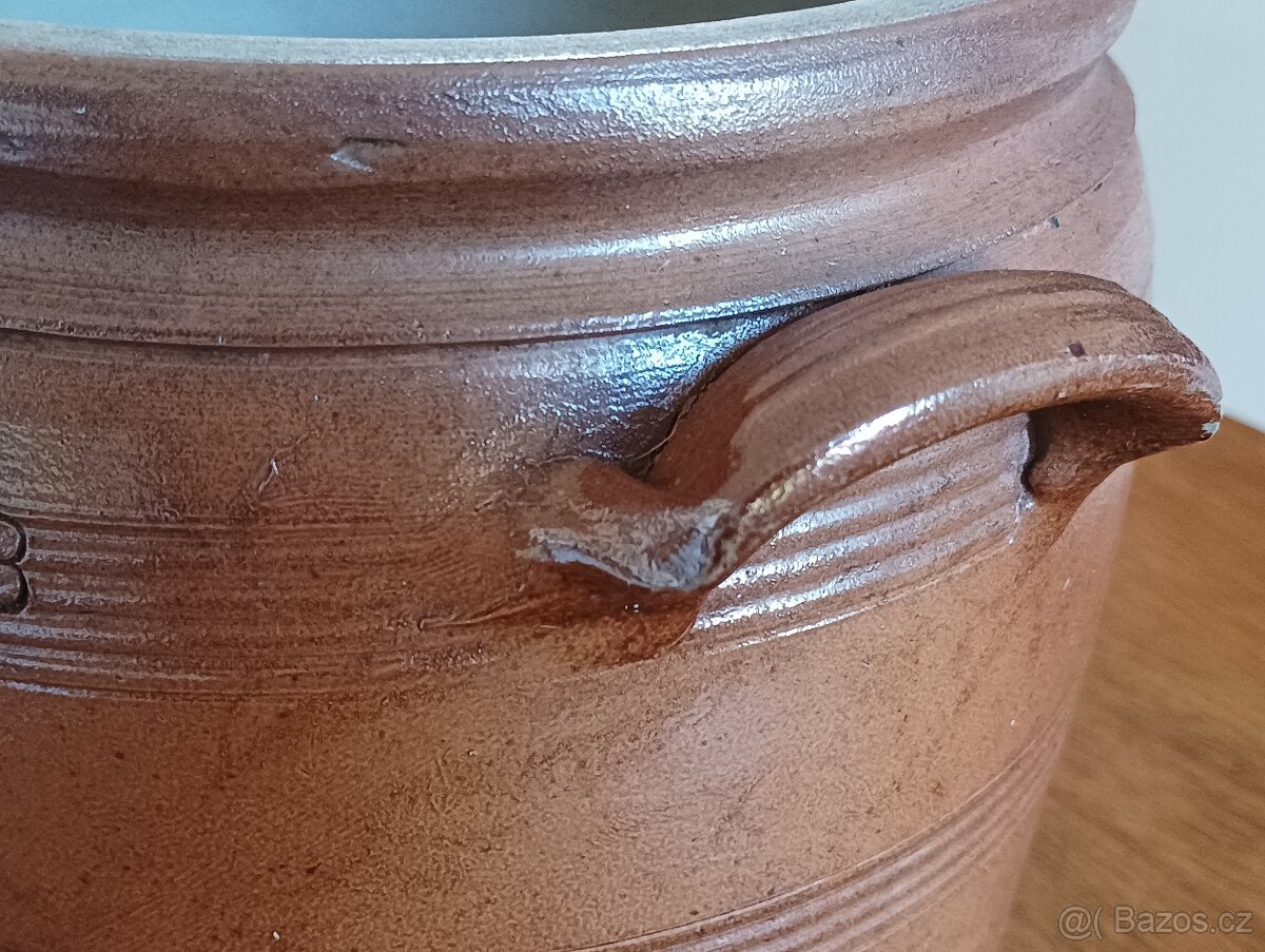 STARÝ SÁDELŇÁK CASTELMORON-SUR-LOT FR - 17