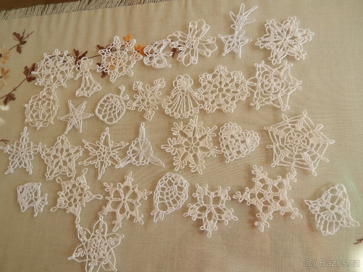 Háčkované vánoční ozdoby - 17