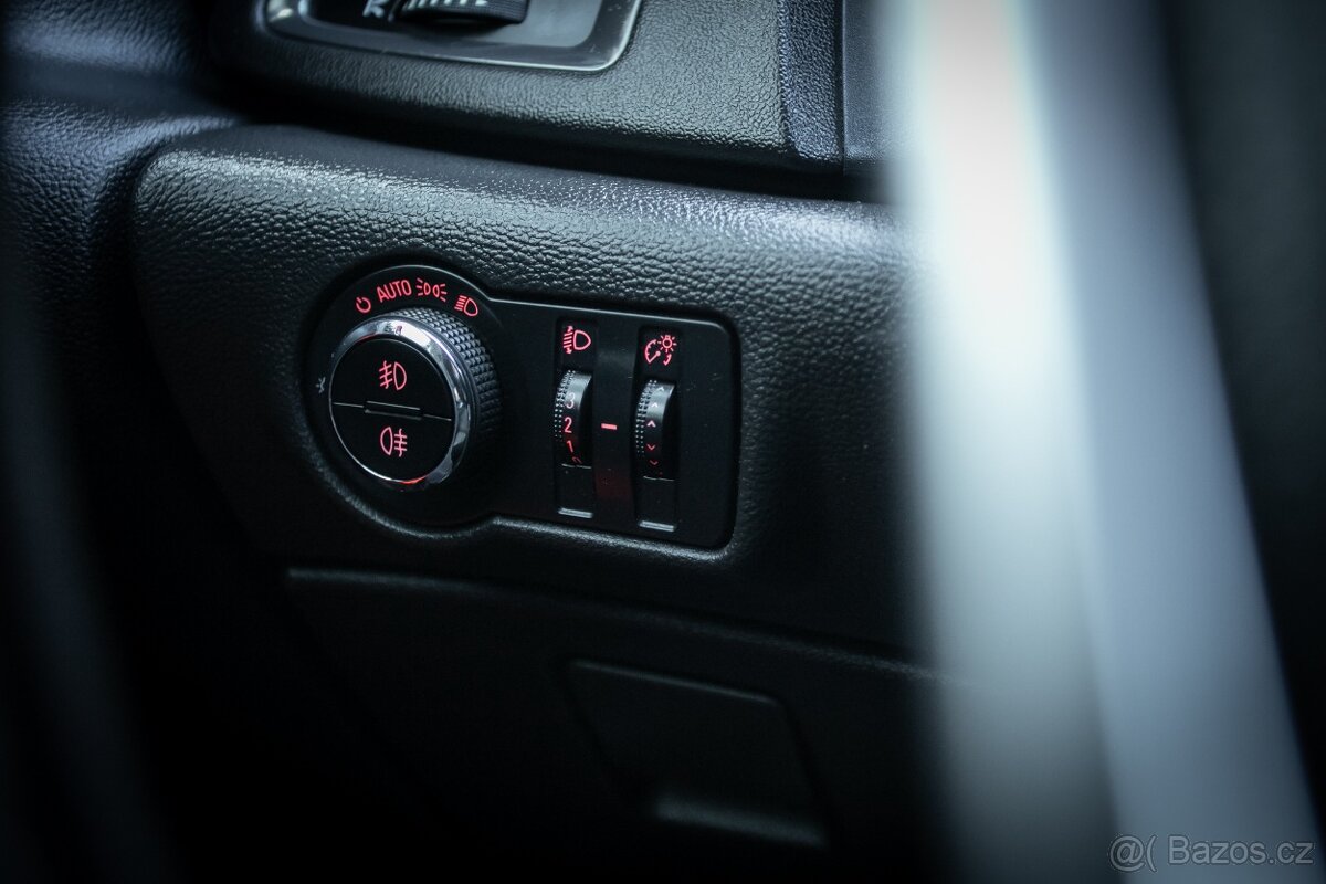 Opel Astra 1.6 85kW - 17