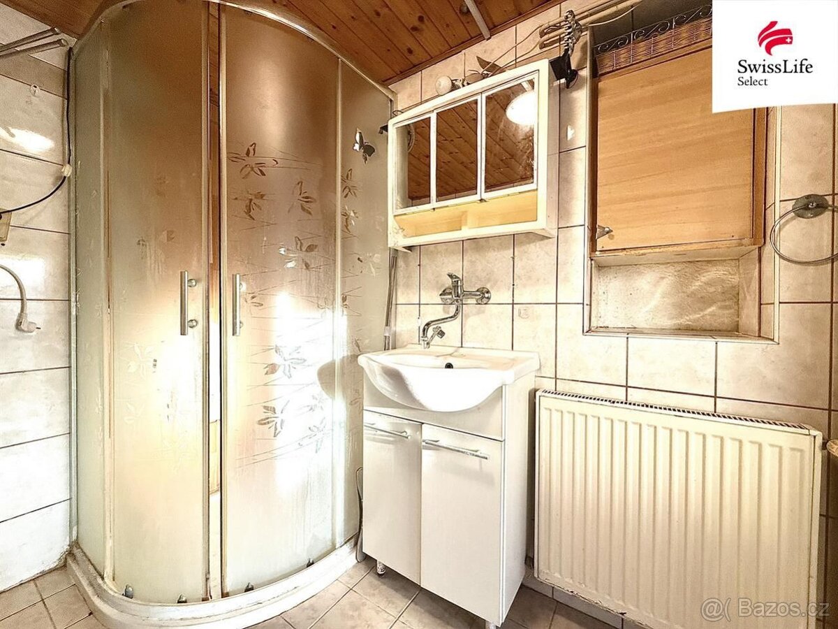 Prodej rodinného domu 188 m2, Roštění - 17