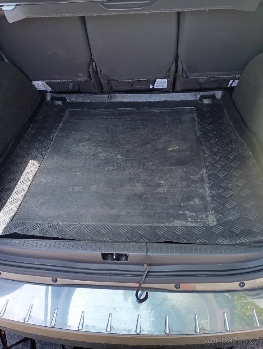 Prodám Renault Scénic Nová STK 23.1.2028 - 17