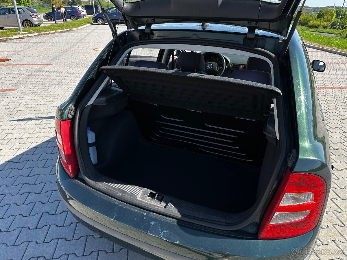 Škoda Fabia 1.4 Benzín 44 kW / klimatiazace - 17