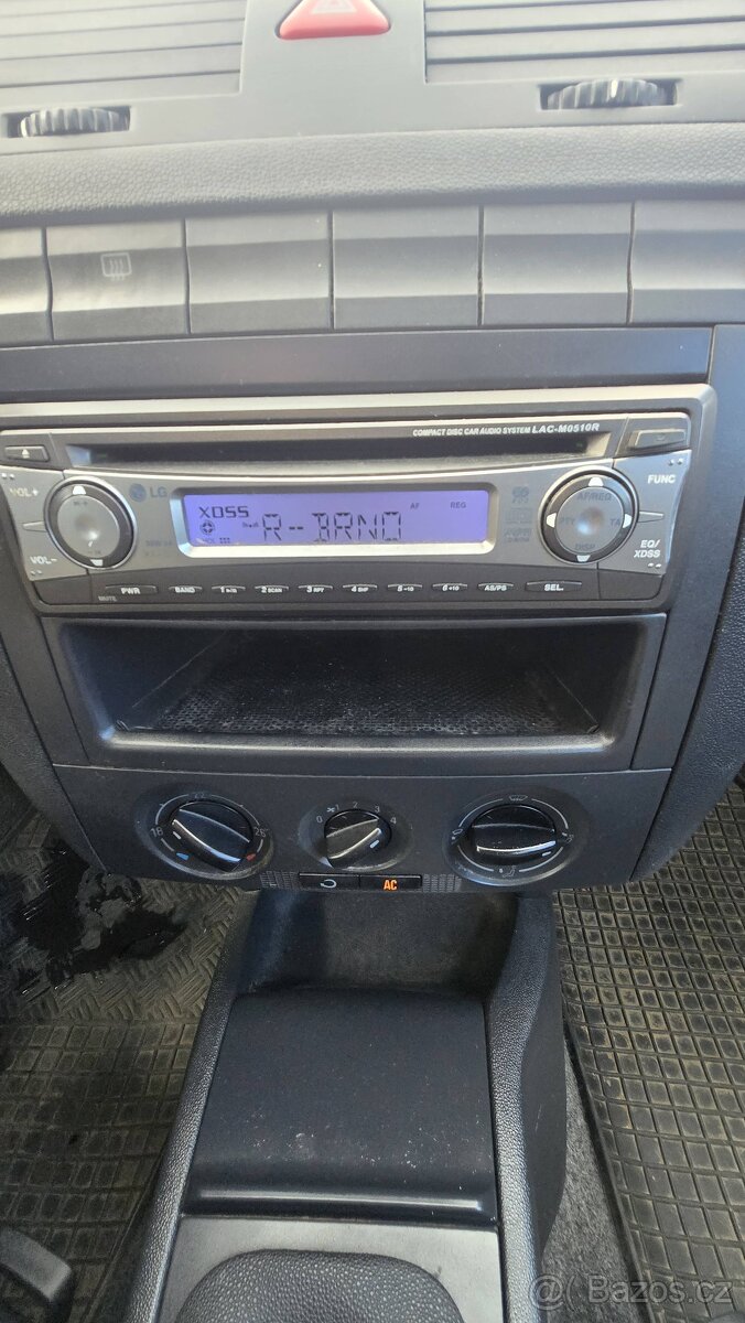 ŠKODA FABIA KOMBI 1.2 12V - 17