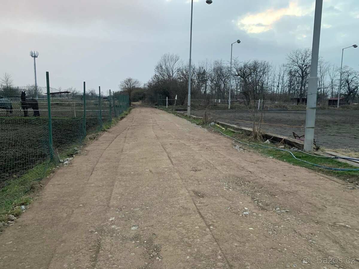 Ustájení Praha 4 - Písnice - 17