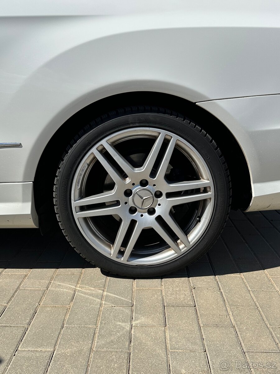 Mercedes-Benz E 350 cdi coupe, AMG paket, 170kW - 17