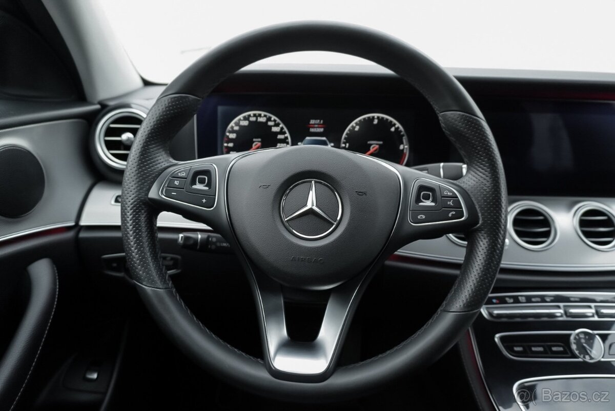 Mercedes-Benz E 220 E 220 d AMG LINE - 17