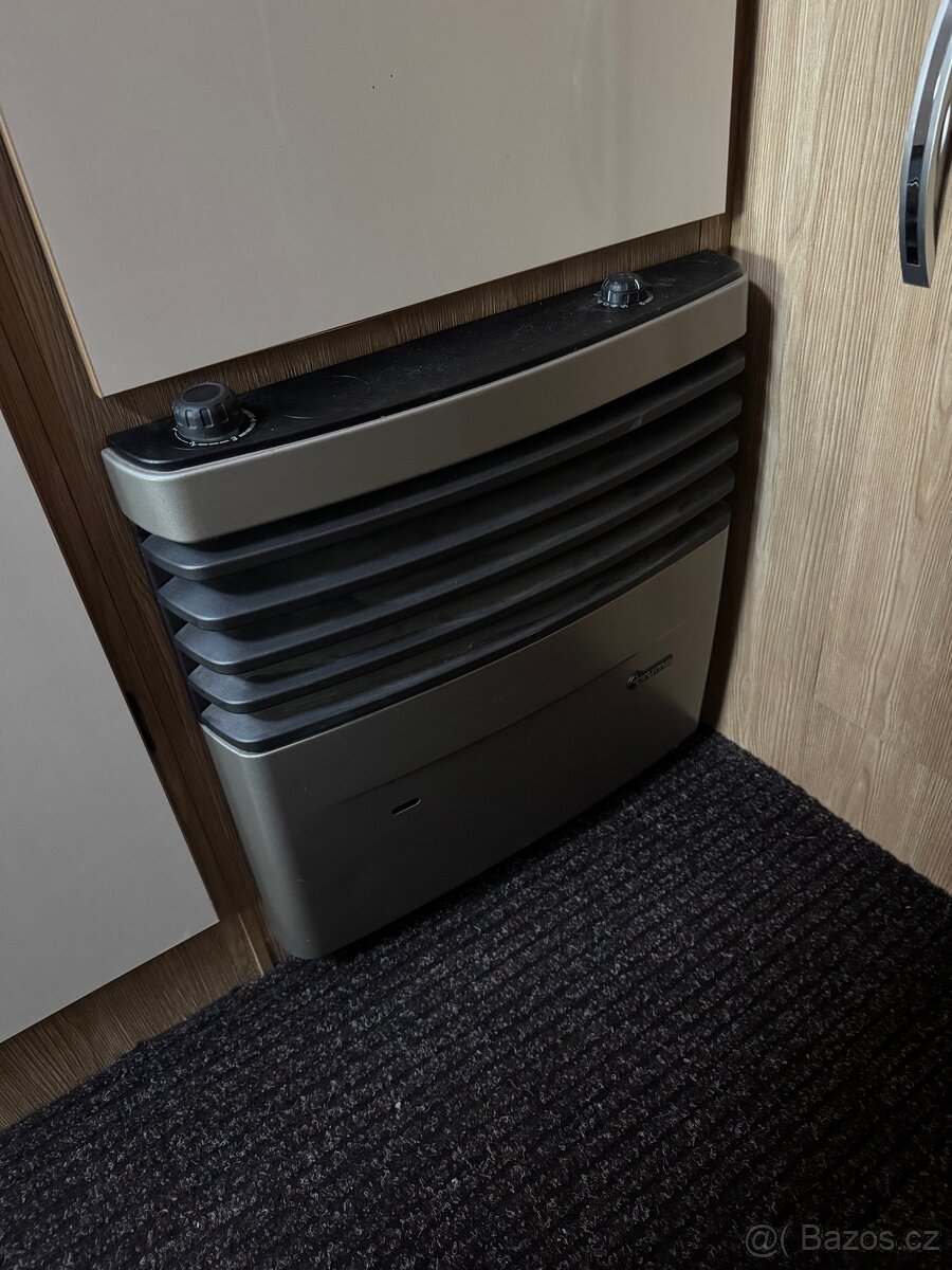 OBYTNÉ AUTO RIMOR SEAL 5 2019 najeto 59 600km odpočet DPH - 17