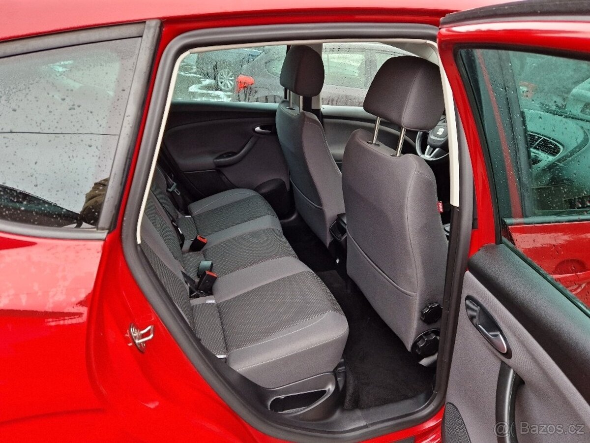 SEAT Altea XL, r.v. 2015, 145 tis. km, plný servis - 17