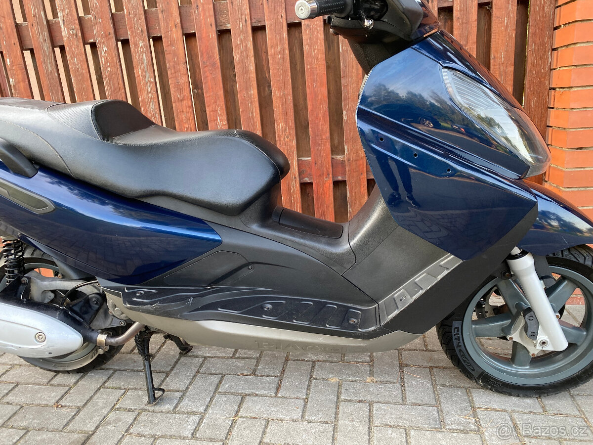 Piaggio X7 125 (2010) - 17