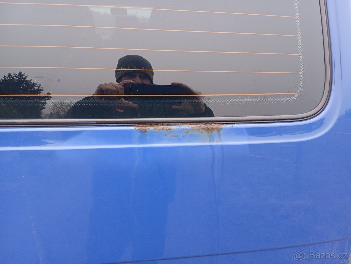 VW T4 2.5 Tdi 75kw Caravelle LONG,9 míst - 17