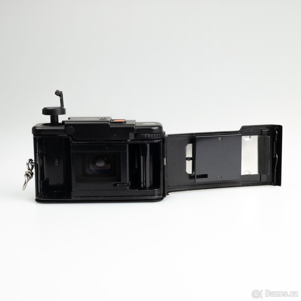Olympus XA - 17
