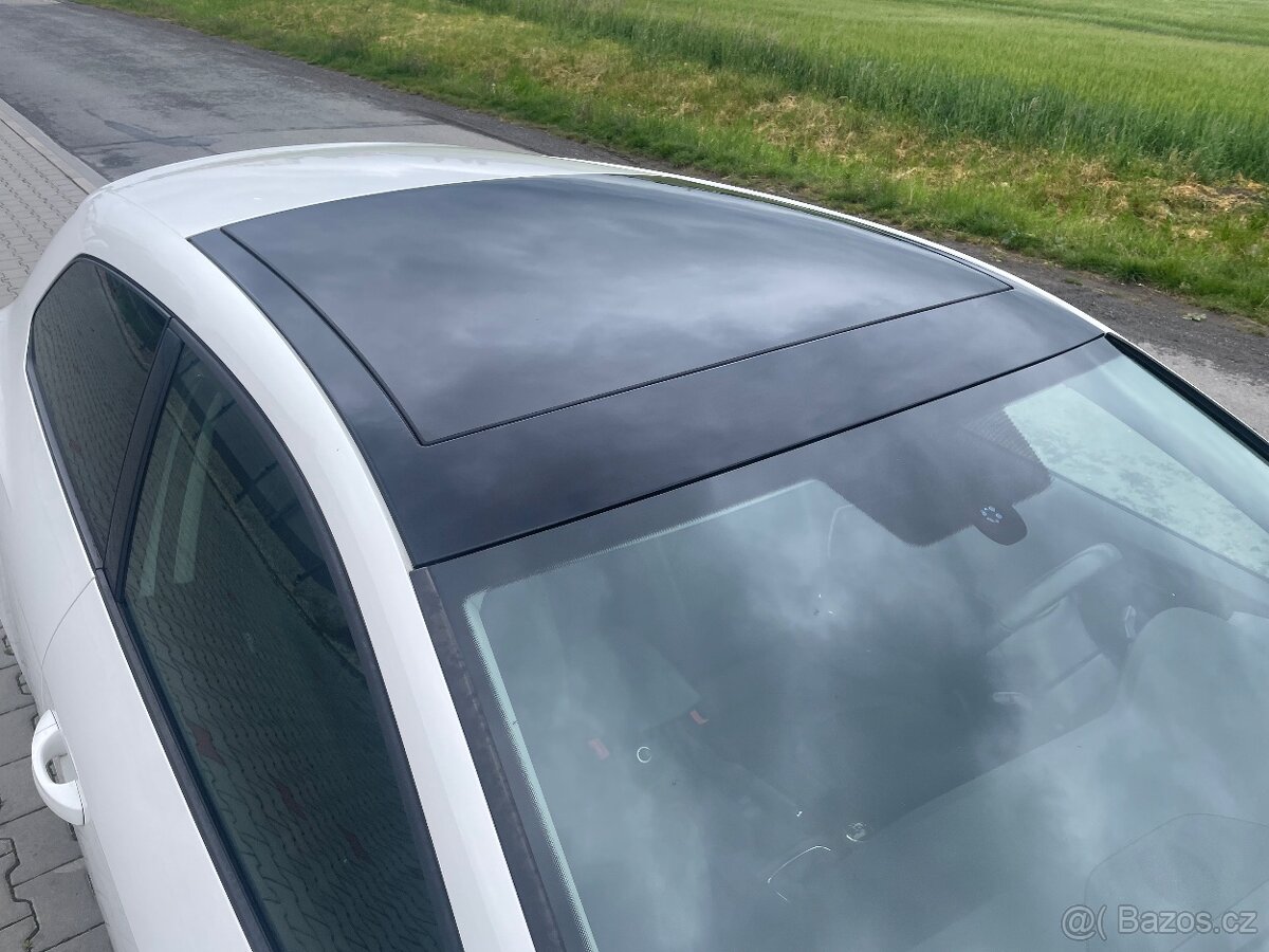 Seat Leon FR 2,0 tdi 135kw rok 2014 LED světla - 17