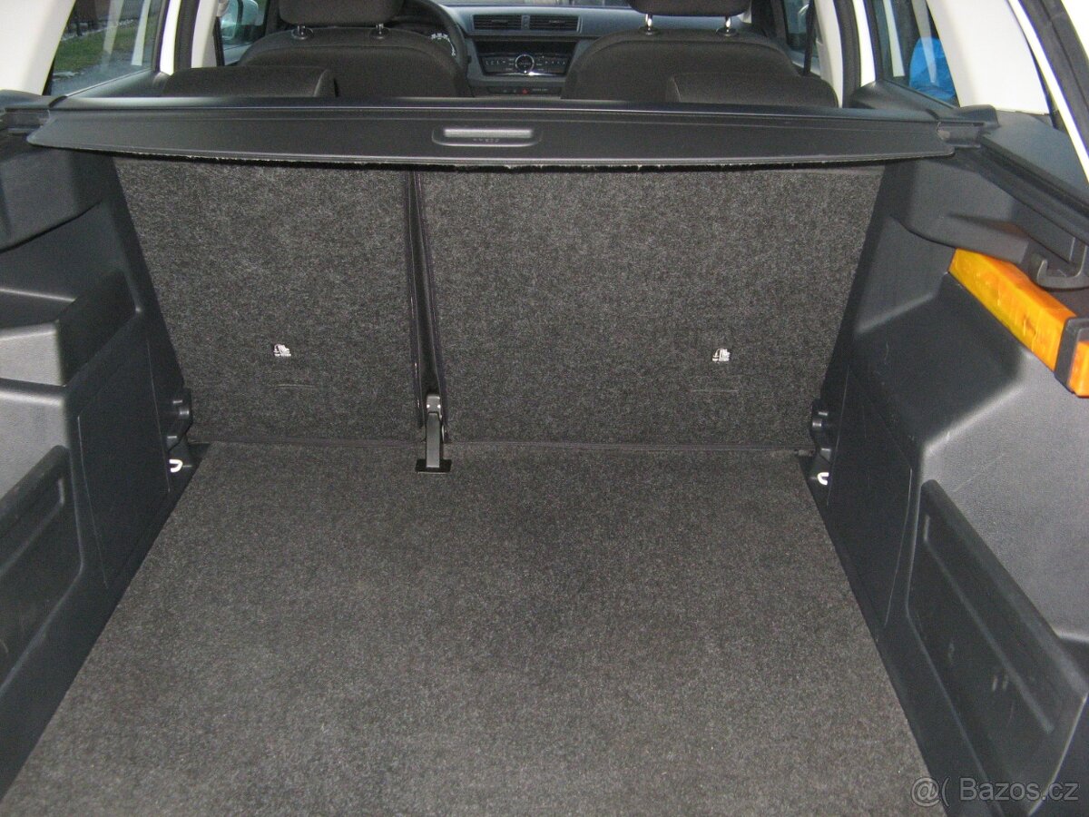 Škoda Fabia combi 1,0 MPI najeto 98tlm - 17