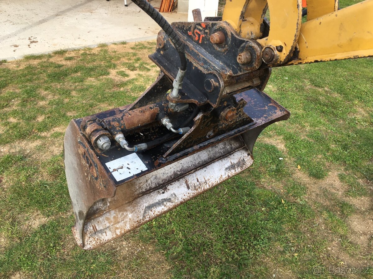 Minibagr CAT 300-9D - 17