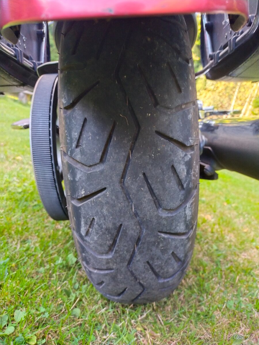 Yamaha Midnight Star XVS 1300 A - 17