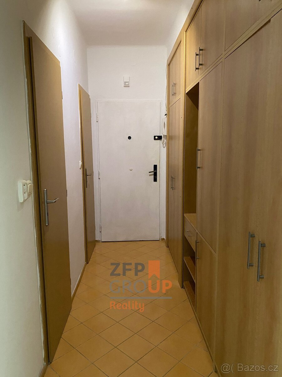 Pronájem bytu 3+1 o rozloze 69 m², ulice Sídliště pražská, H - 17