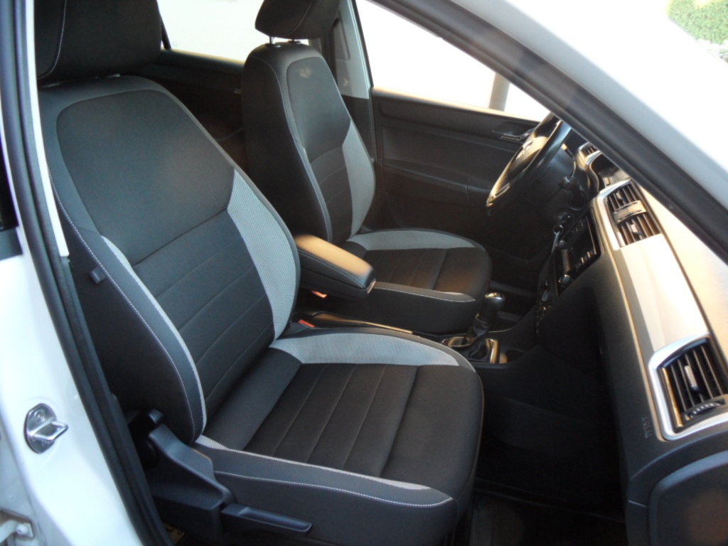 Škoda Rapid 1.0 TSi,66kw,zak. v ČR,naj.89000km - 17