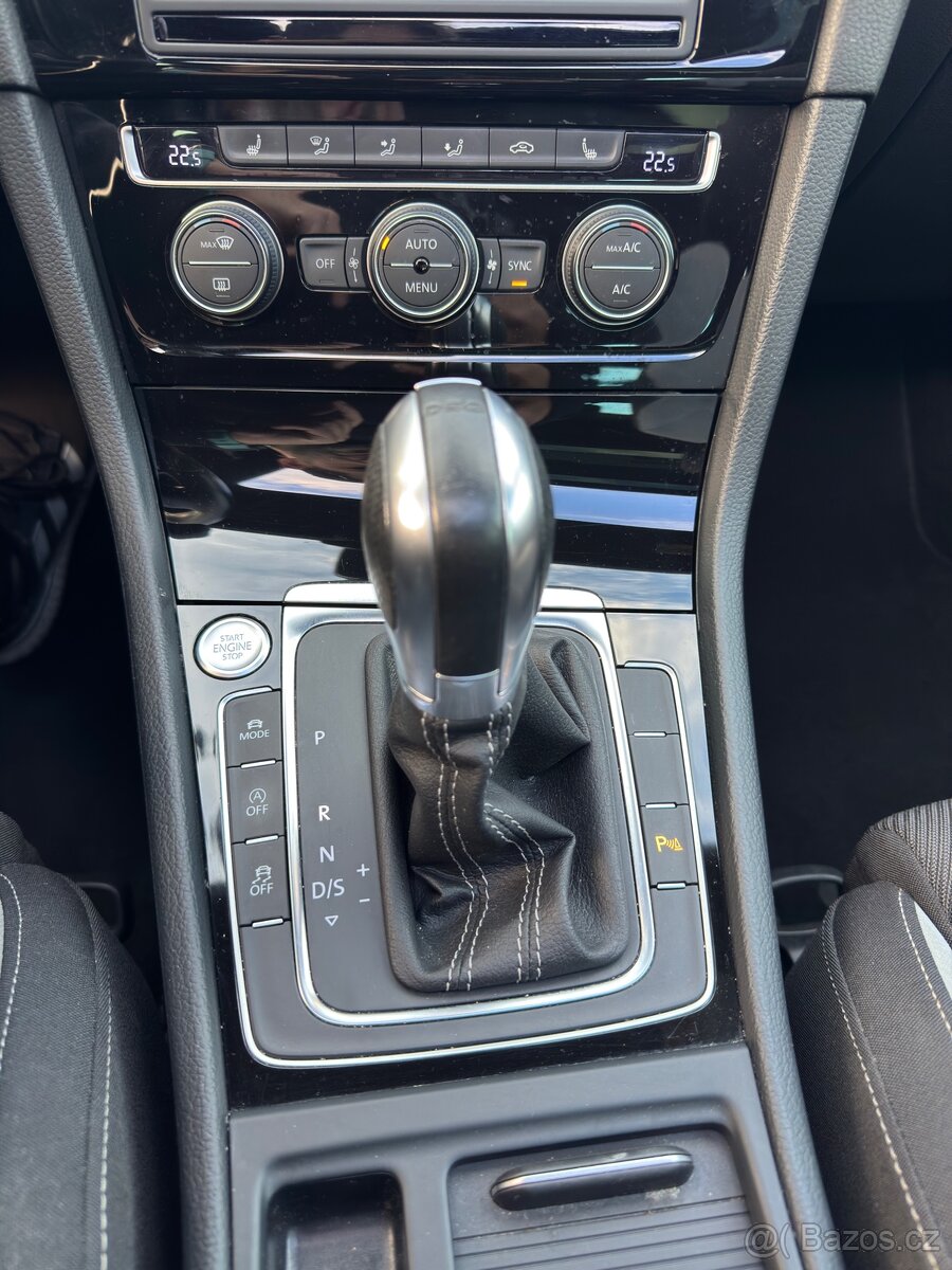 VW Golf R variant , 2015 , 198000km , DSG - 17