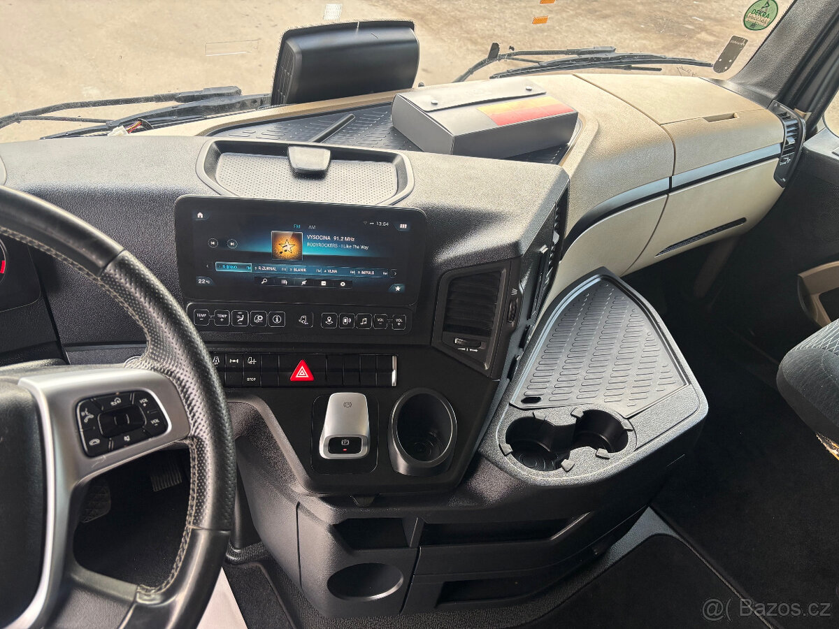 Prodám tahač MERCEDES-BENZ ACTROS 1848 E6 dvouokruhová hydr. - 17