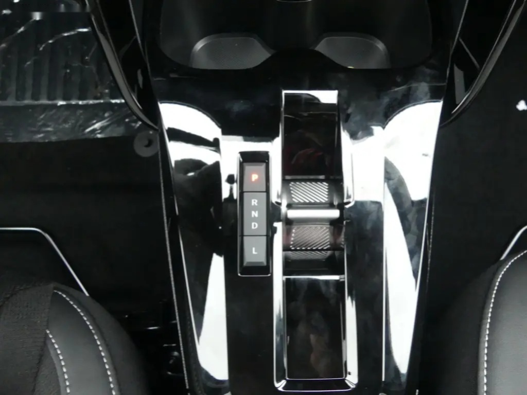 Citroën C3 Aircross, MAX Hybrid 145k Automatic - 17