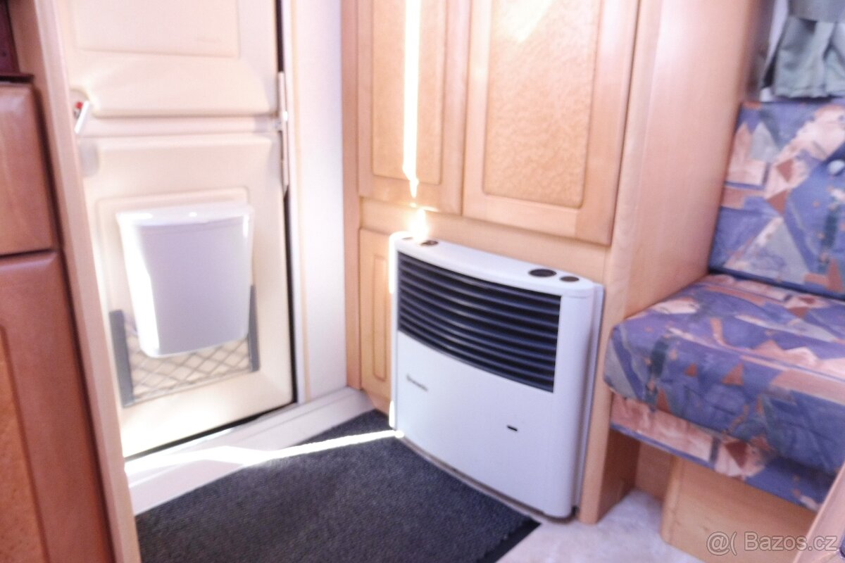 Hobby 440 Sfe Velká sprcha + Stanová předsíň - 17