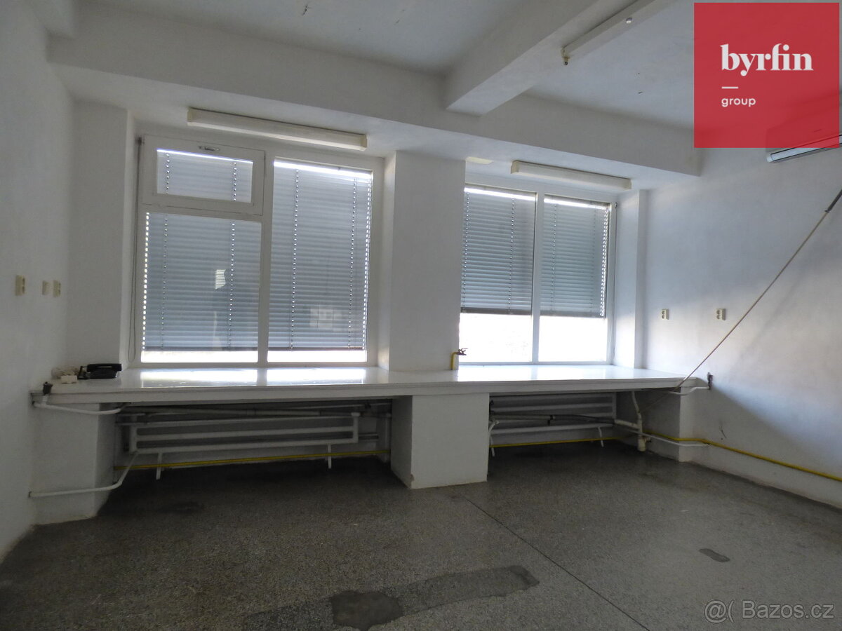 Pronájem komerčních prostor Opava - 17