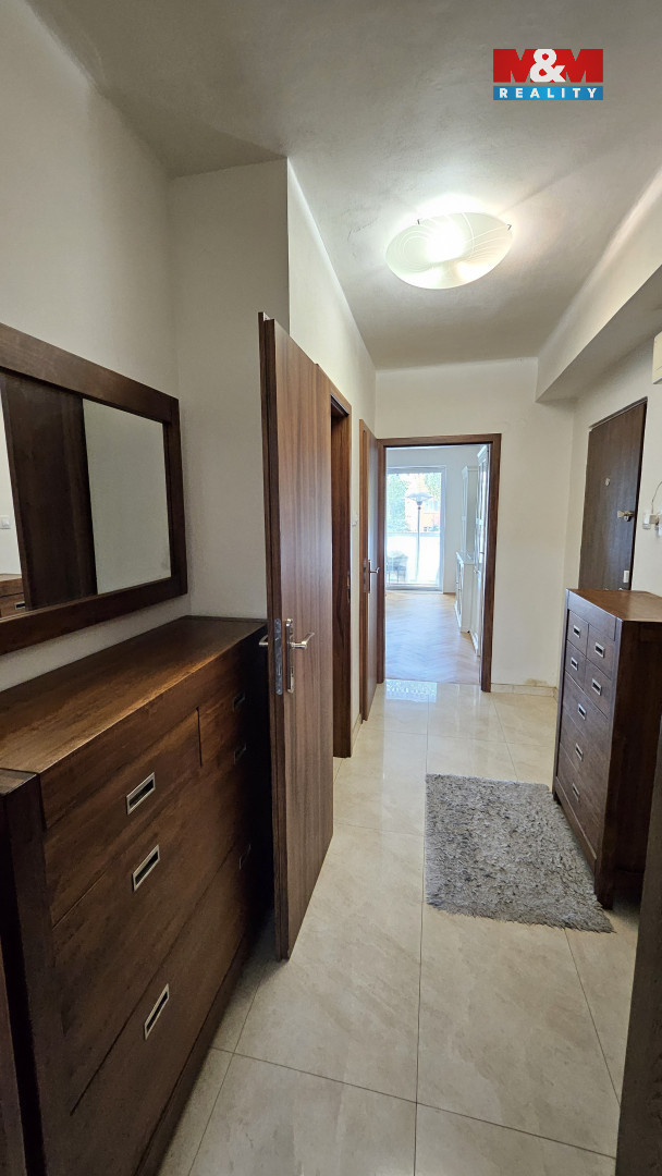 Prodej bytu 3+1, 90 m², Praha, ul. Ortenovo náměstí - 17