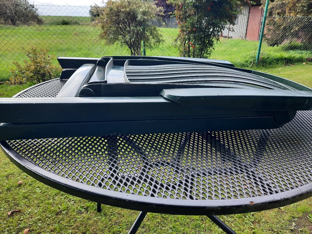 Kulatý kov.stůl tahokov+kryt prům.105 cm,v 75 cm 1790 kč. - 17