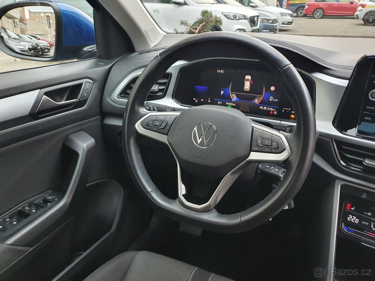 VW T-Roc 1.5 TSI 110kW DSG 74tkm Tažné - záruka Autodraft - 17