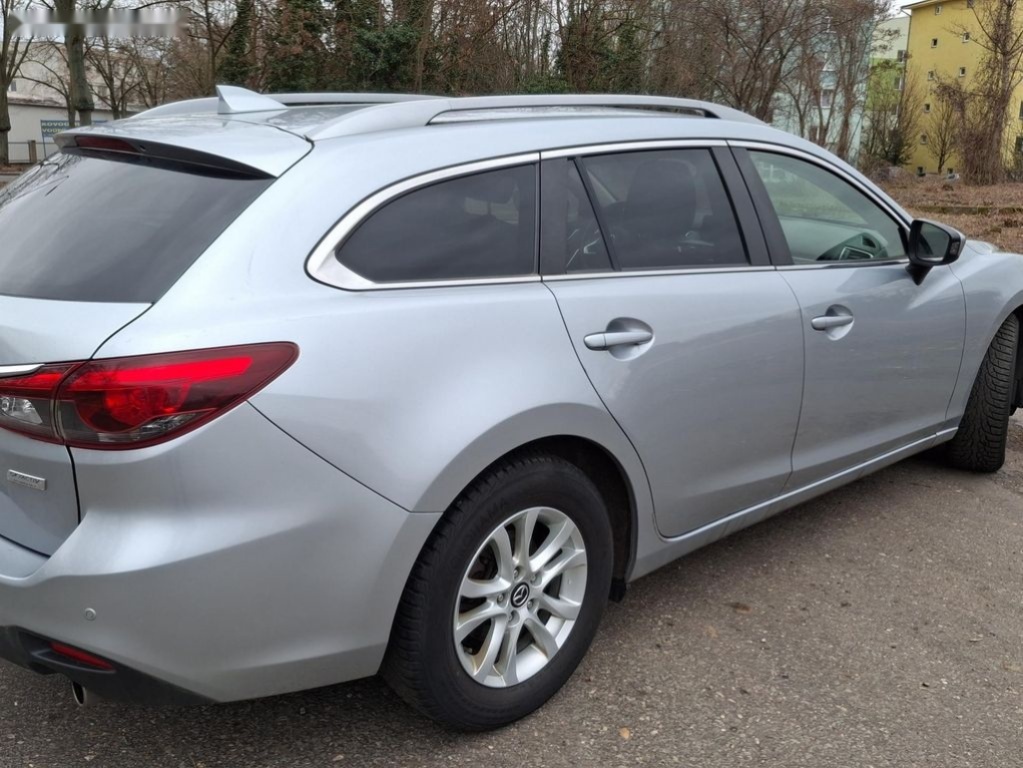 Mazda 6,2.0 121 KW Facelit 1. majitel - 17