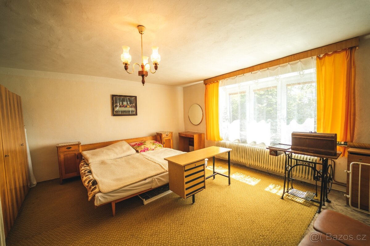 Dům a stavební pozemky na prodej v malebné vesničce Štarnov - 17