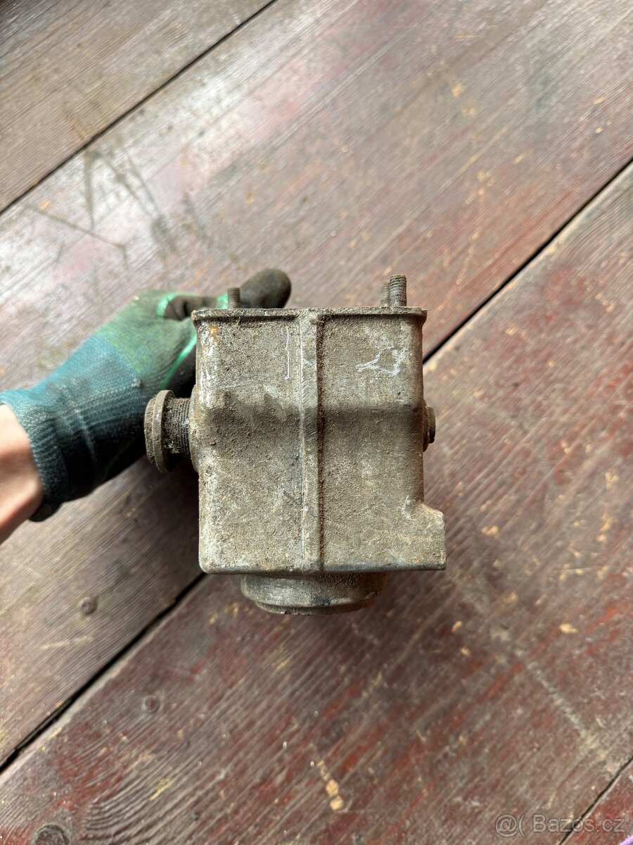 Jawa Speciál - kartéry převodovek - 17