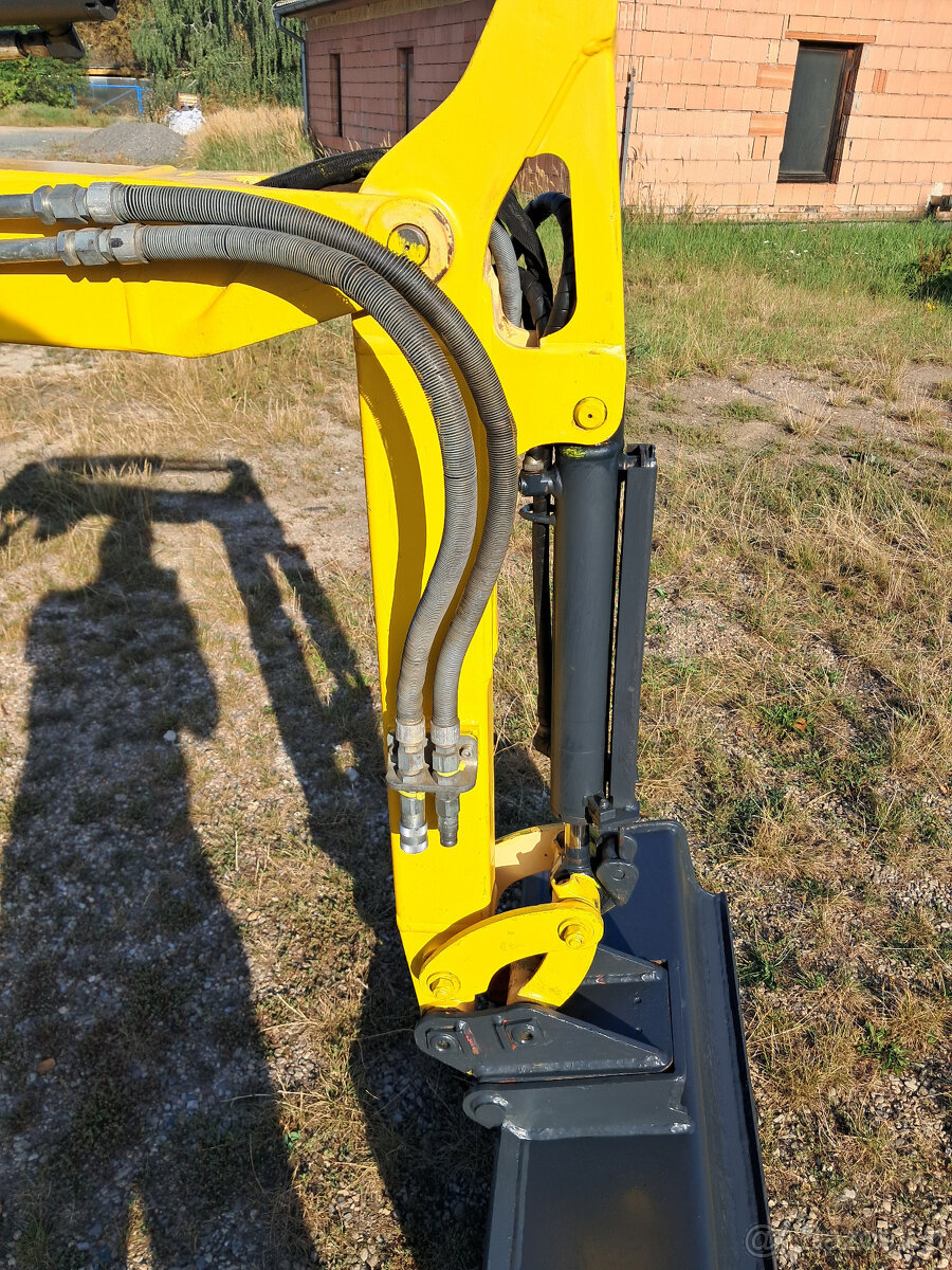 Yanmar SV16, rok 2016 - 17