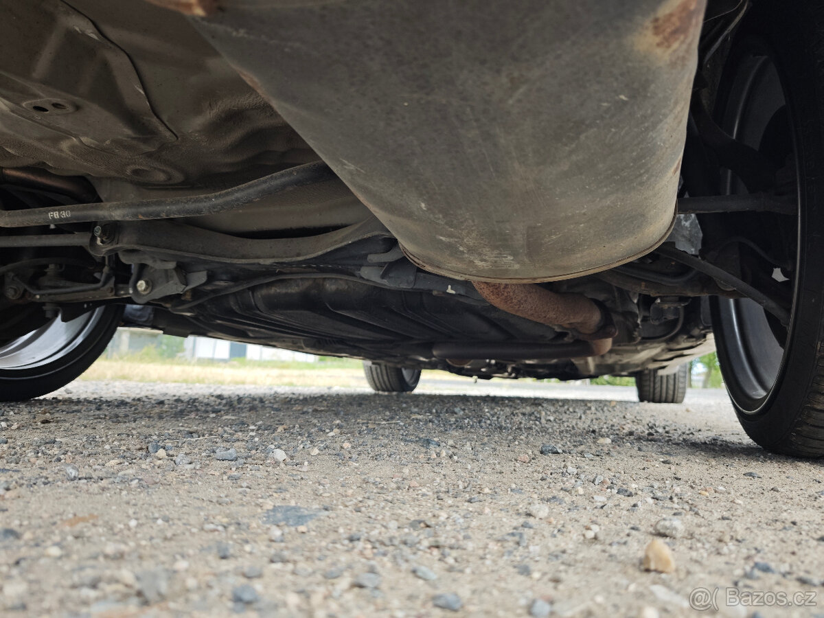 Honda Prelude 5G,2.2VTI 136KW,manual,131xxxkm,1998,18"alu - 17