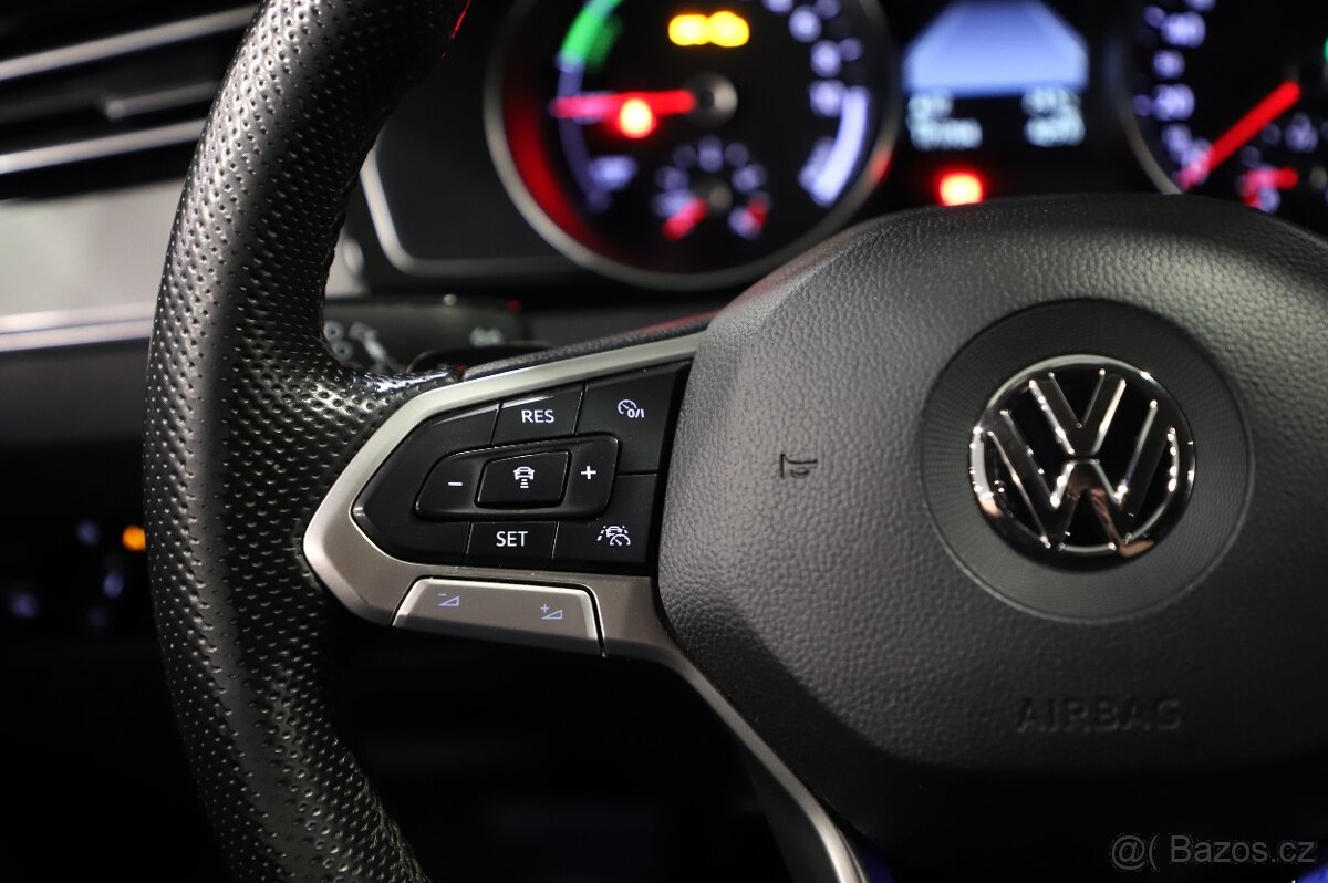 VW Passat GTE - Autodraft - otevřeno celý víkend do 20:00 - 17