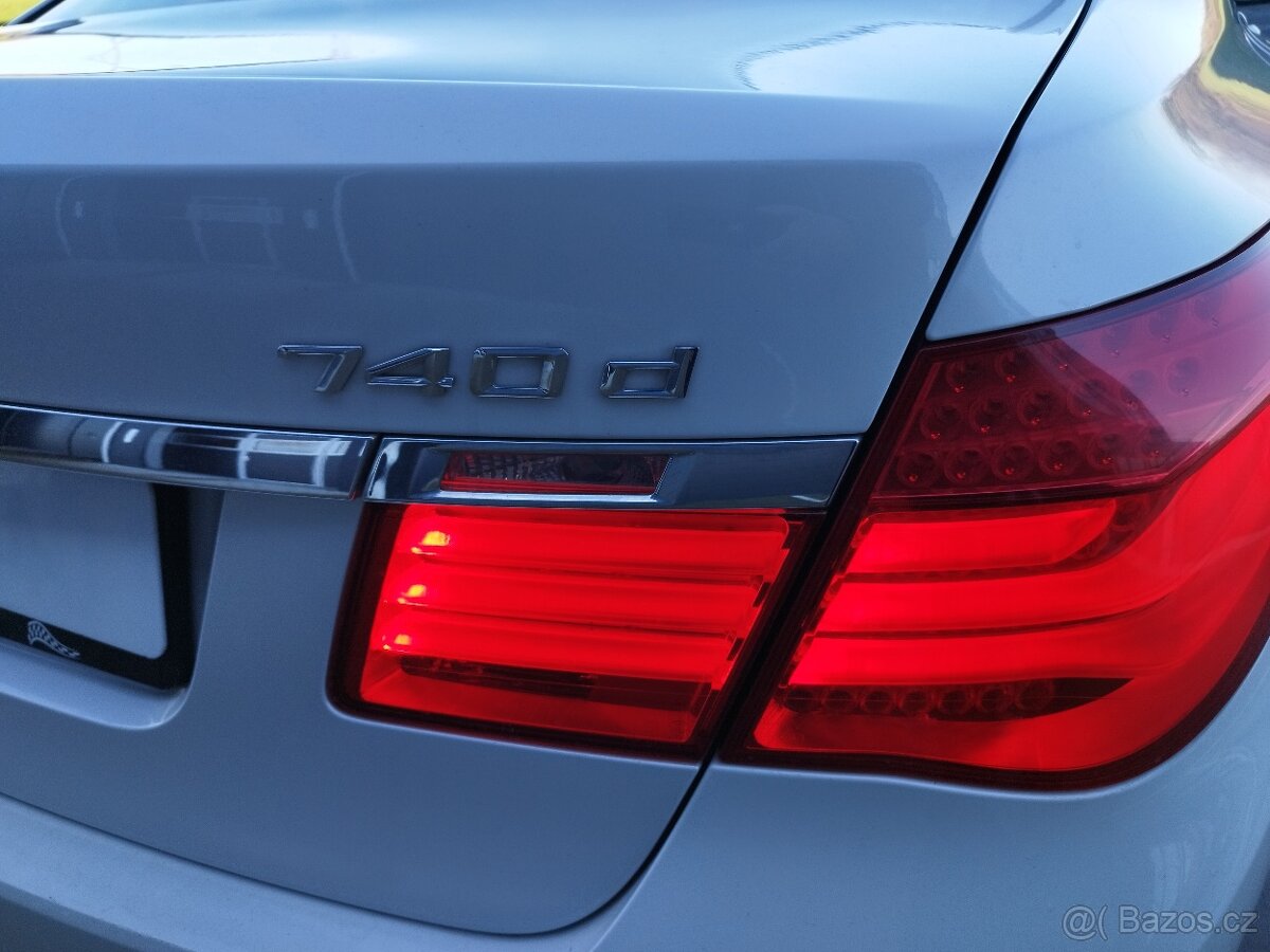 BMW 740D,225KW, X-DRIVE, BÍLA PERLEŤ, 2011 - 17
