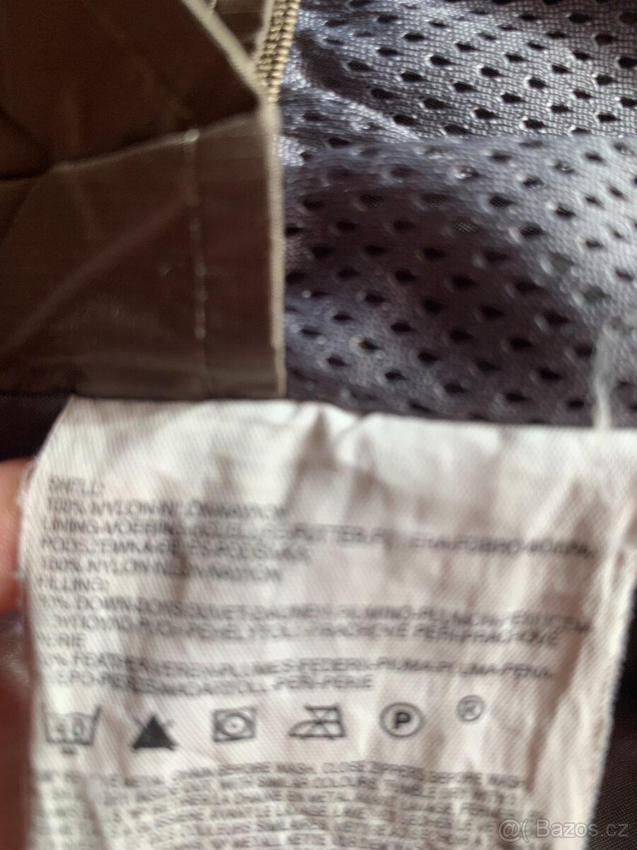 dámská péřová bunda zn. Levi's - vel. M - 17