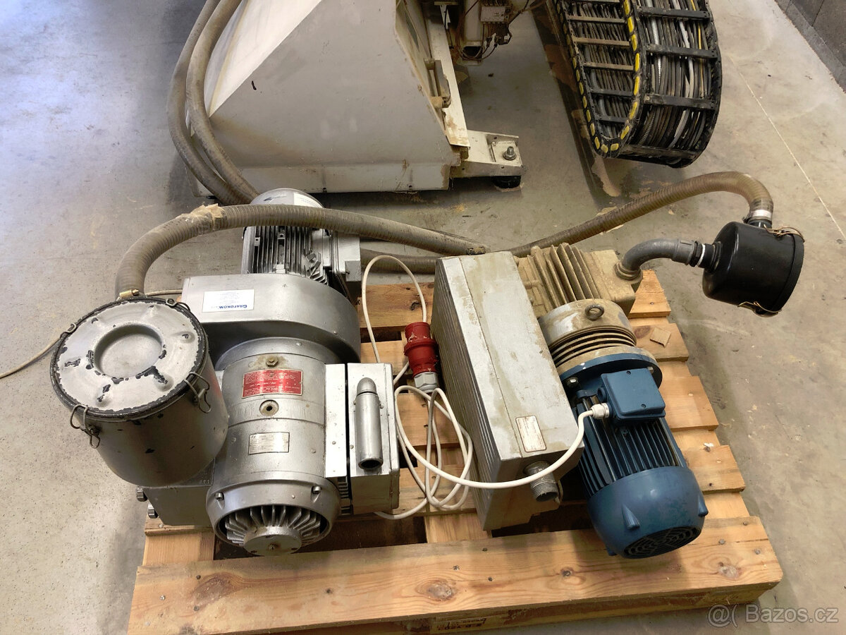 CNC obráběcí centrum SCM RECORD 130 - 17