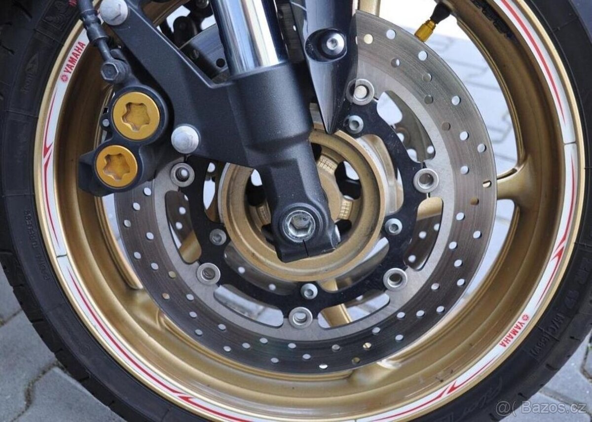 Yamaha FZ 8 N benzín 78 kw - 17