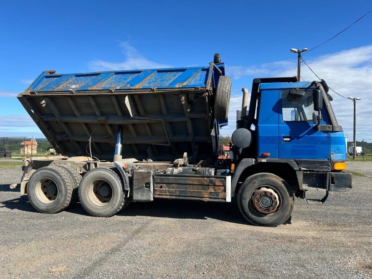 TŘÍSTRANNÝ SKLÁPĚČ TATRA TERNO - 17