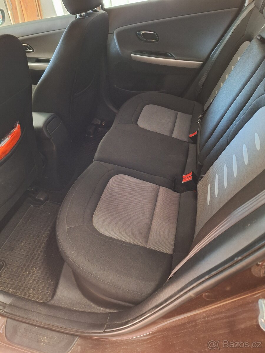 Prodam Kia ceed 1,4 cvvt na lpg - 17