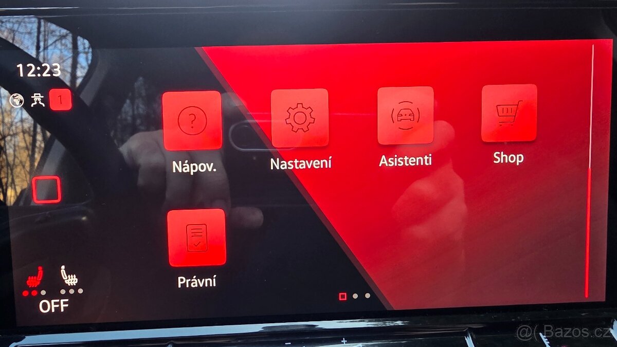 Vw Golf 8 1.5TSi, kombi, 1.majitel, super stav - 17